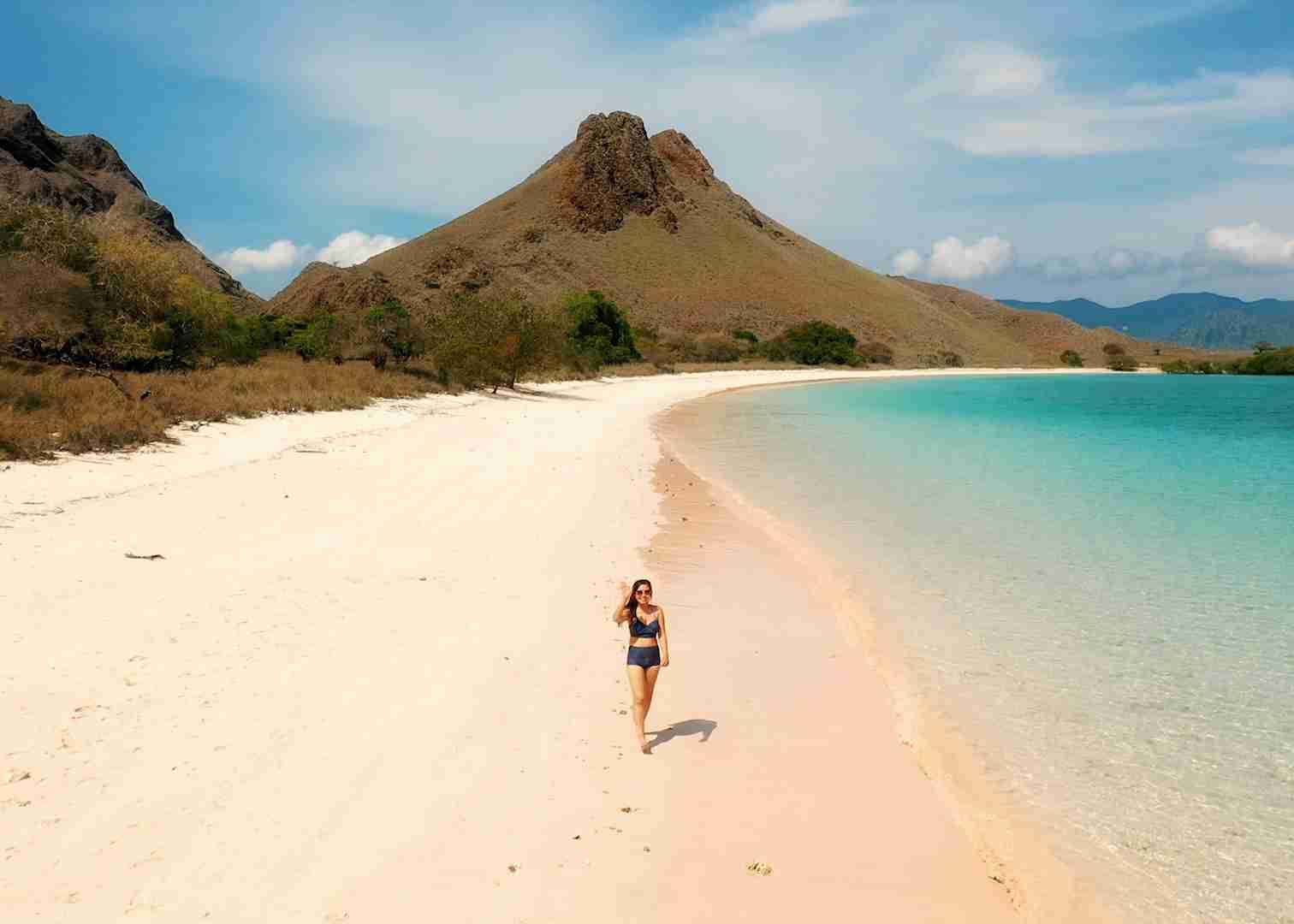 Pink Beach Komodo: Why It Is Pink and What to Do There