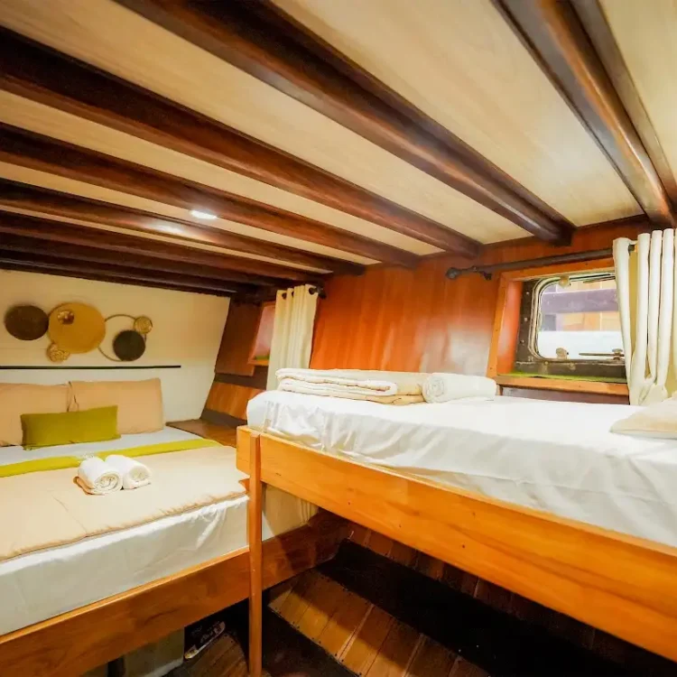 Yumana Superior Cabin | Yumana Phinisi